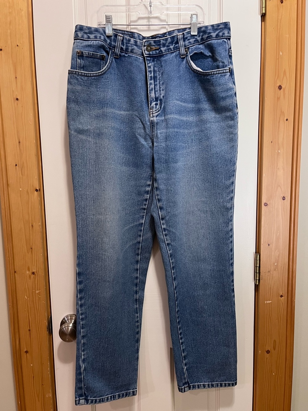 BILL BLASS 80s Light Wash High-Rise Straight-Leg Jeans US 12